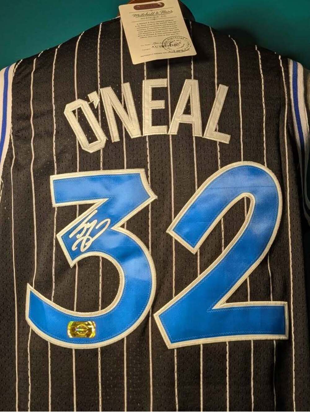 *Signed and authentic* Shaquille O'Neal Orlando Magic Jersey